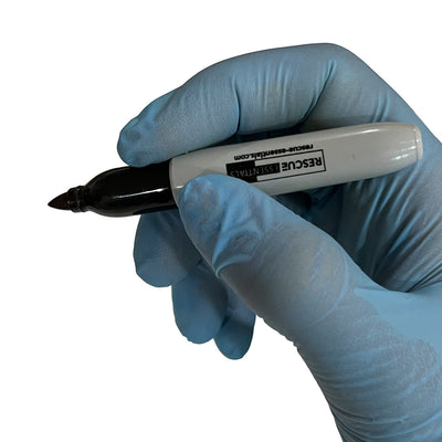 Sharpie Mini-Marker, held in hand